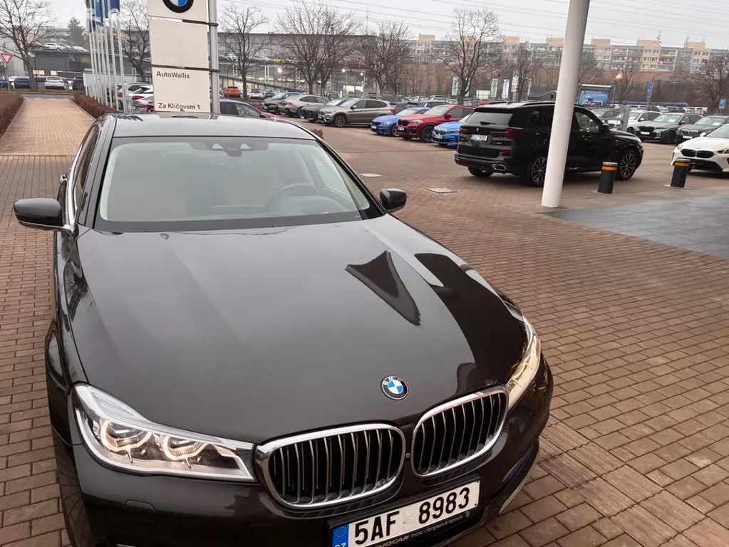 Bmw 730d xdrive krásný vůz i výměna - fotka 4