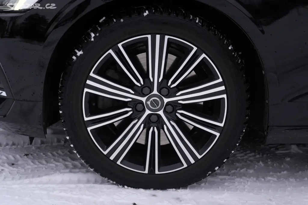 Volvo V60, T6 AWD, Polestar, H/K, Tažné - fotka 4
