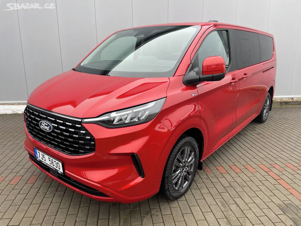 Ford Tourneo Custom, 2.0 EcoBlue 125 kW AWD L2 TIT - fotka 3