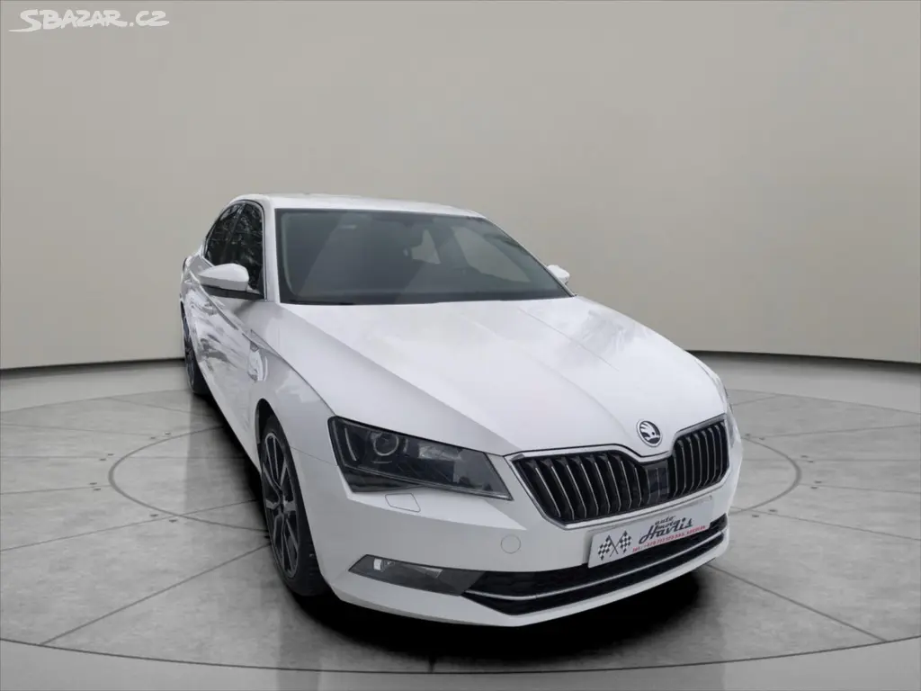 Škoda Superb, 2,0 TDI 110KW SEDAN - fotka 2