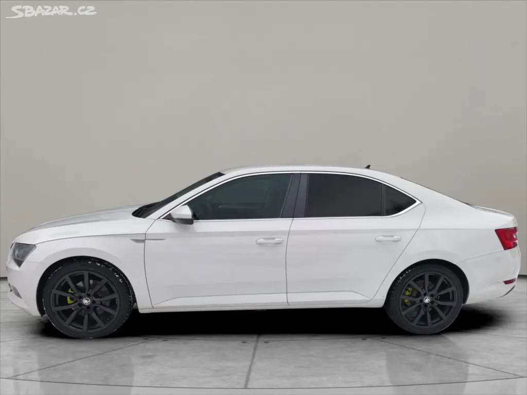 Škoda Superb, 2,0 TDI 110KW SEDAN - fotka 3