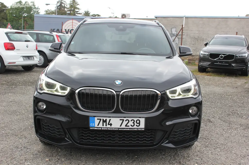 BMW X1, 18D sDrive, M-paket, servis - fotka 2