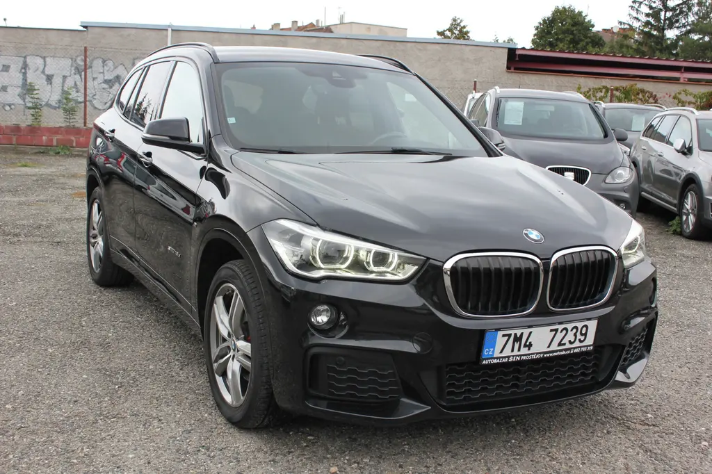 BMW X1, 18D sDrive, M-paket, servis