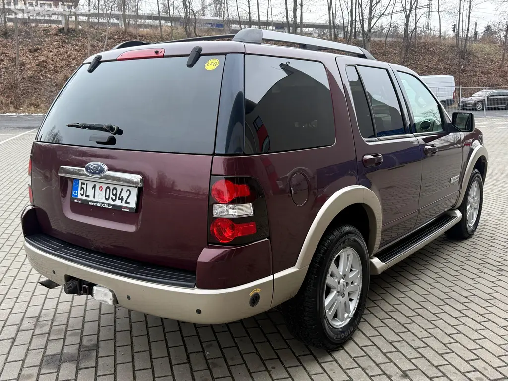 Ford Explorer, 4.0 V6i+LPG, 152kw 4x4 7míst - fotka 5
