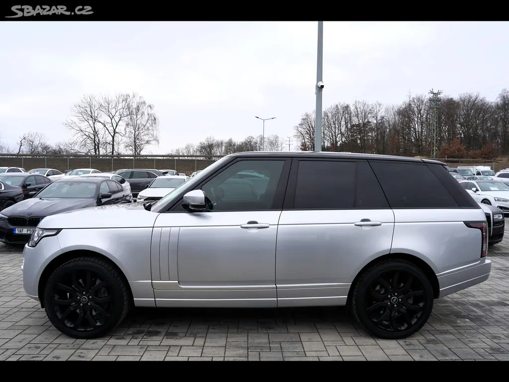 Land Rover Range Rover, 3.0 SDV6 Vogue/4x4/260 PS/ČR - fotka 3