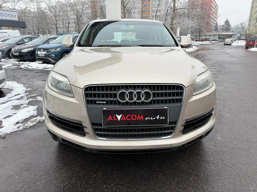 Audi Q7, 3,0 TDI V6 QUATTRO - fotka 3