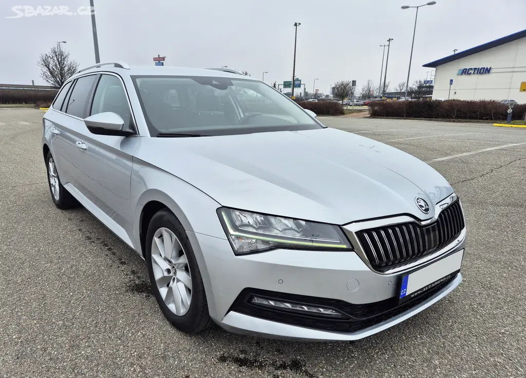 Škoda Superb, 2.0TDi FACE 2021 DSG 1 MAJITEL - fotka 3