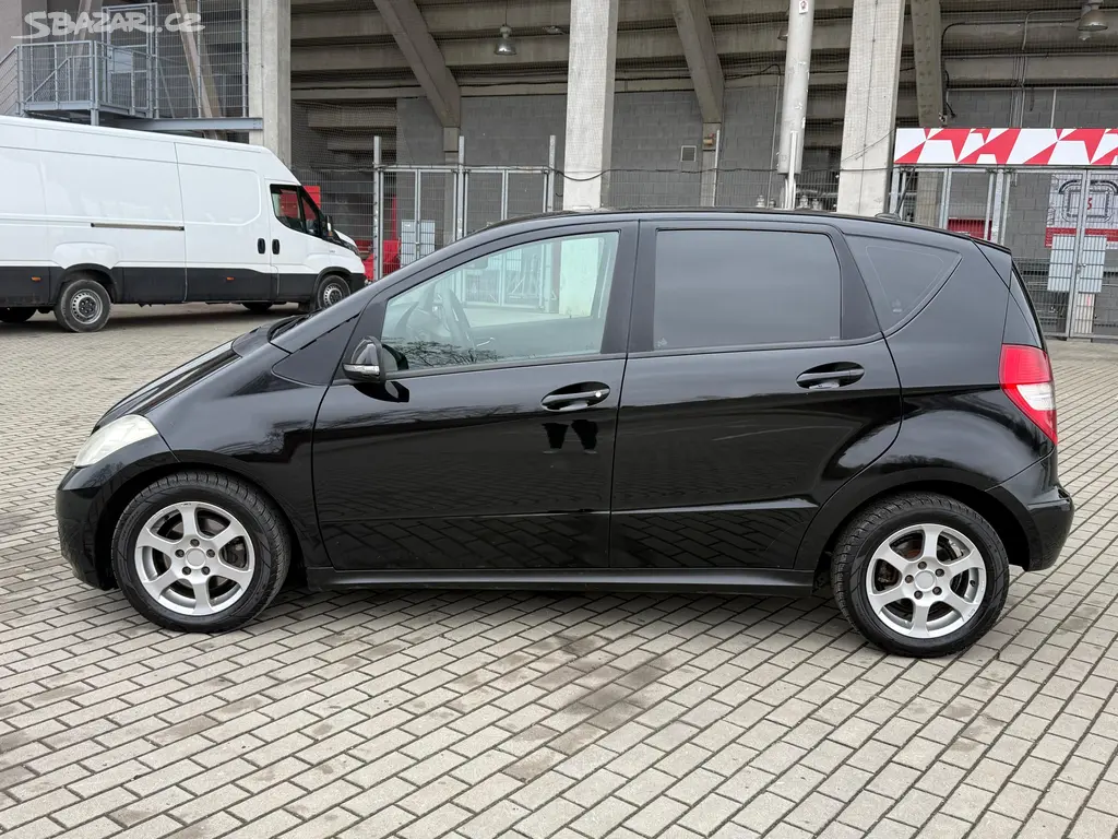Mercedes-Benz Třídy A, 160CDI, 60kw Serv. knížka - fotka 2