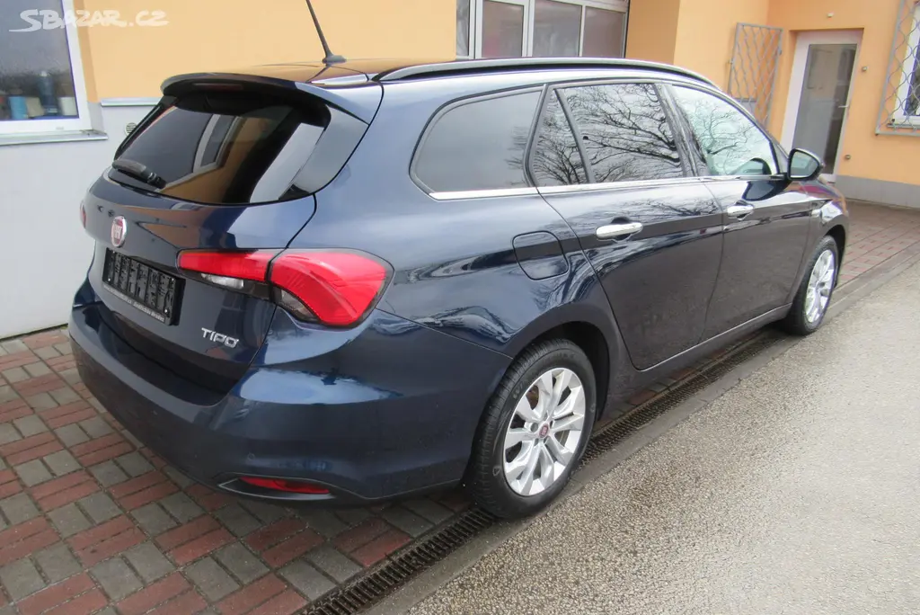 Fiat Tipo, 1.6 JTDM AUT. KLIMA NAVIGACE - fotka 2