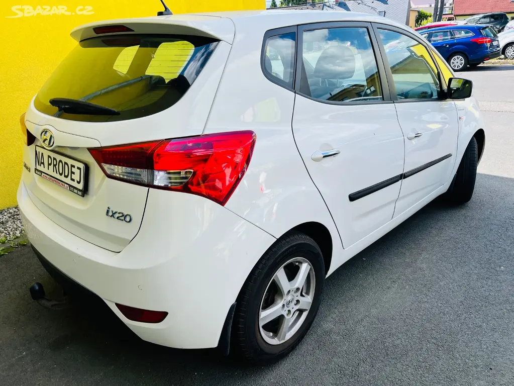 HYUNDAI iX20 1.4 i BENZÍN NAJETO JEN 94 TIS KM - fotka 6