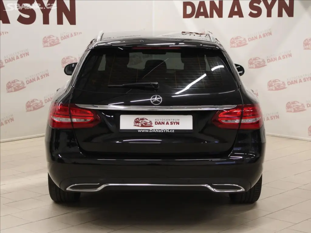 Mercedes-Benz Třídy C, 2,0 200 T EXCLUSIVE TOP! - fotka 5