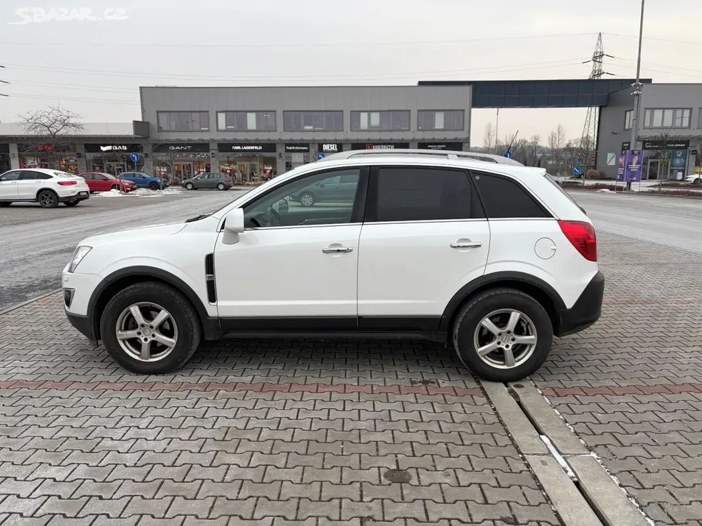 Opel Antara 2.2 CDTi 2016 MAX VÝBAVA - fotka 6