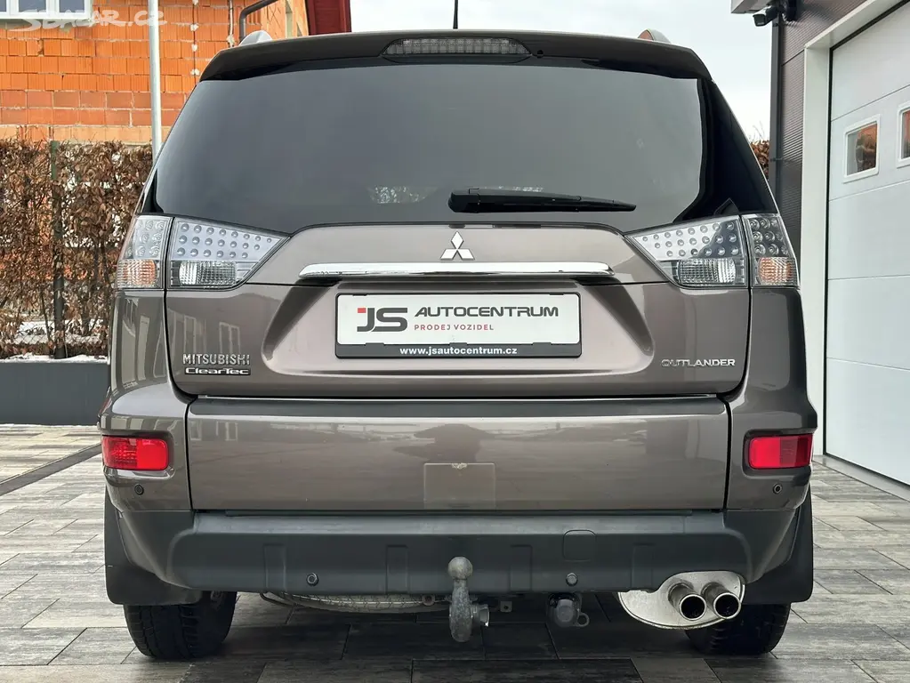 Mitsubishi Outlander 2.2DI-D 177PS X-Tra - fotka 4