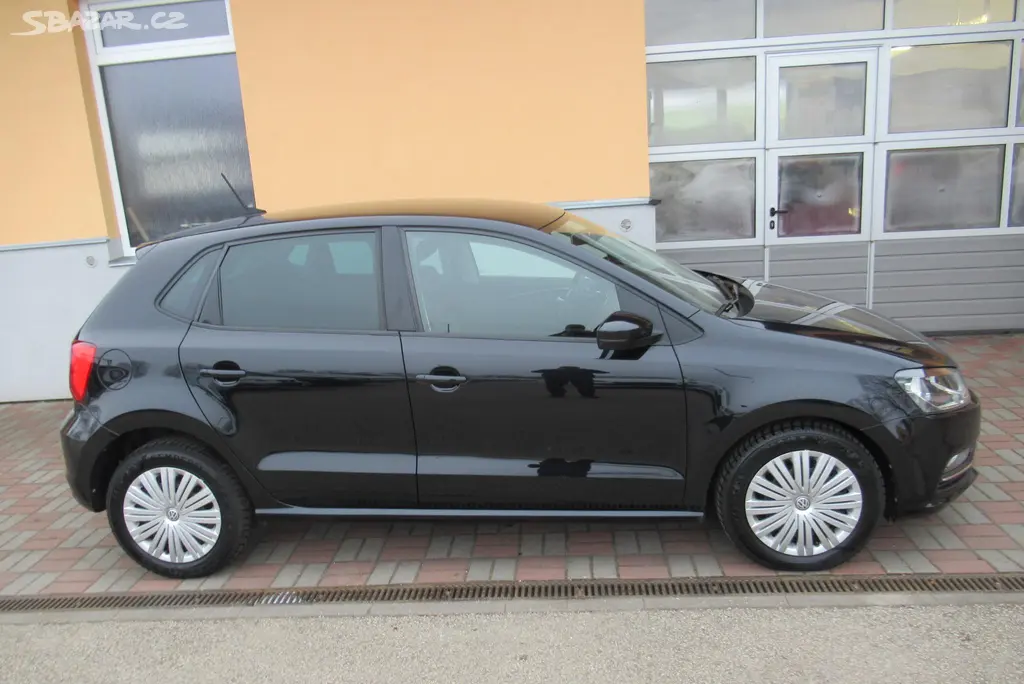 Volkswagen Polo, 1.0 MPi AUT. KLIMA NAVIGACE - fotka 3