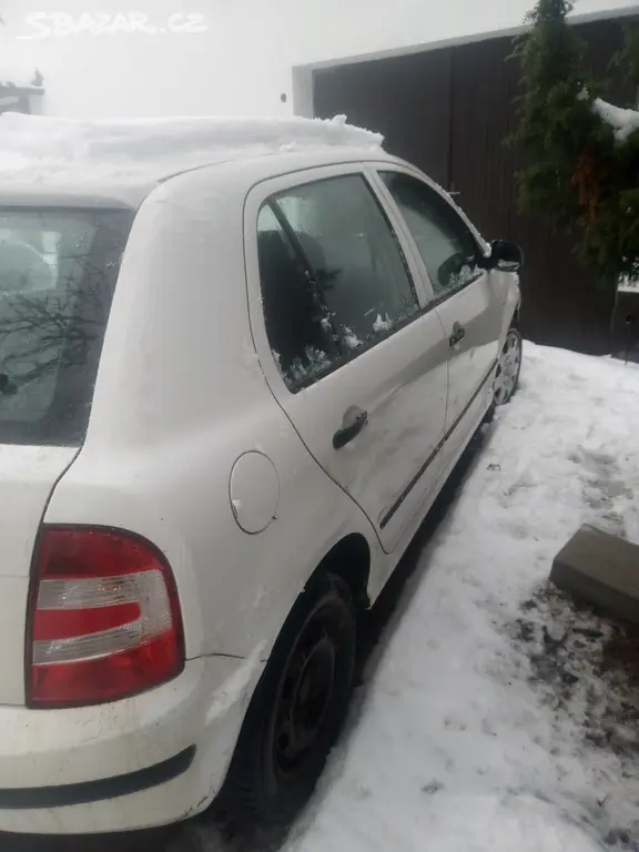 Škoda Fabia 1.2 HTP, Stk 8/27 - fotka 2