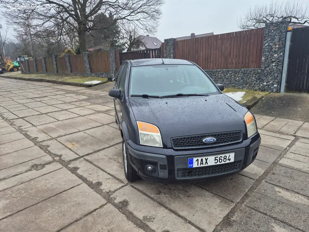 Ford Fusion 1.4i prodám - fotka 2