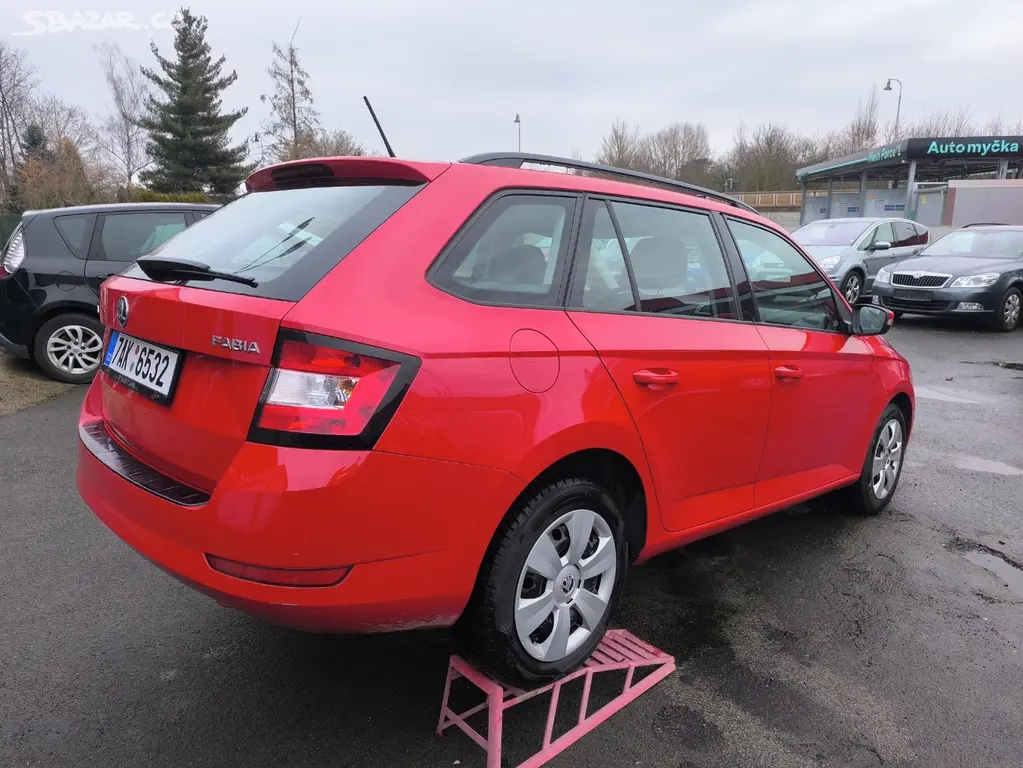 Škoda Fabia 1.0 TSi 70kW Klima,2majitel,ČR původ - fotka 5