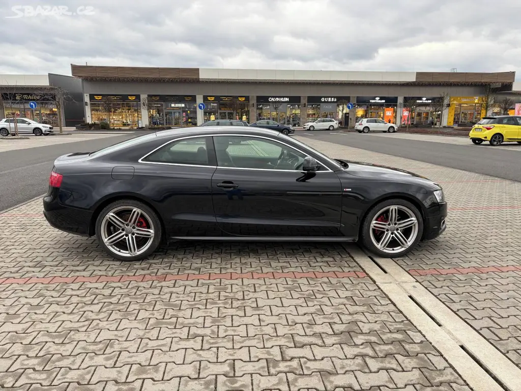 Audi A5 2.0 TFSi 132kw S-line koup. ČR - fotka 2