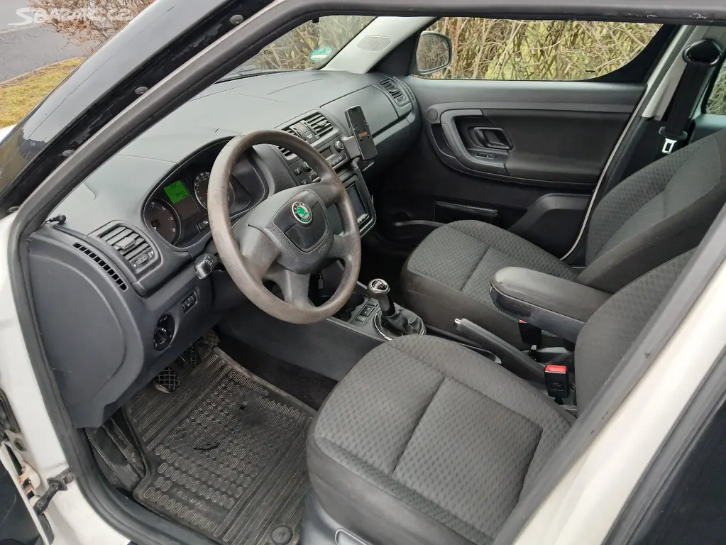 Škoda Roomster 1.2 TSi serviska - fotka 5