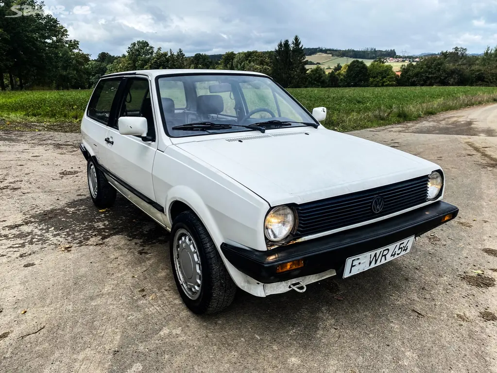 VOLKSWAGEN POLO CL,1.0,33KW-45PS,r.v.1985,39.000km - fotka 2