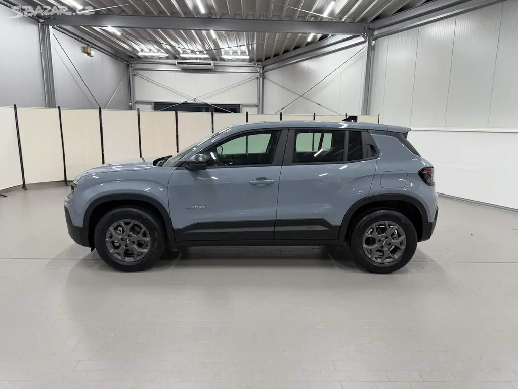 Jeep Avenger, Longitude 1.2 Turbo 100k MT6 - fotka 2