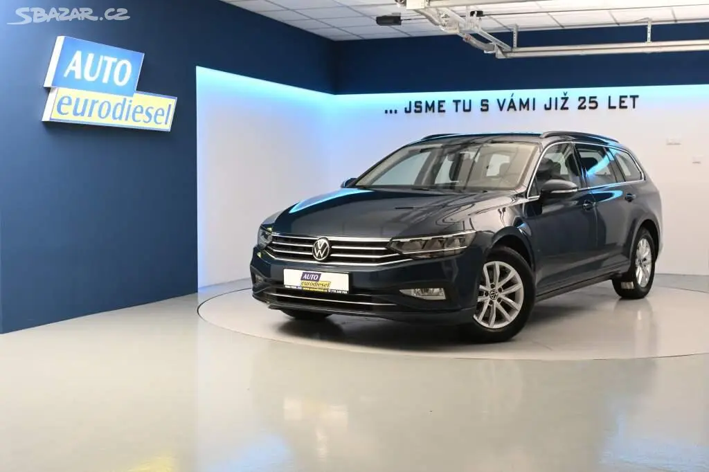 Volkswagen Passat, 2.0 LED ACC Kamera Masáž Tažné - fotka 2