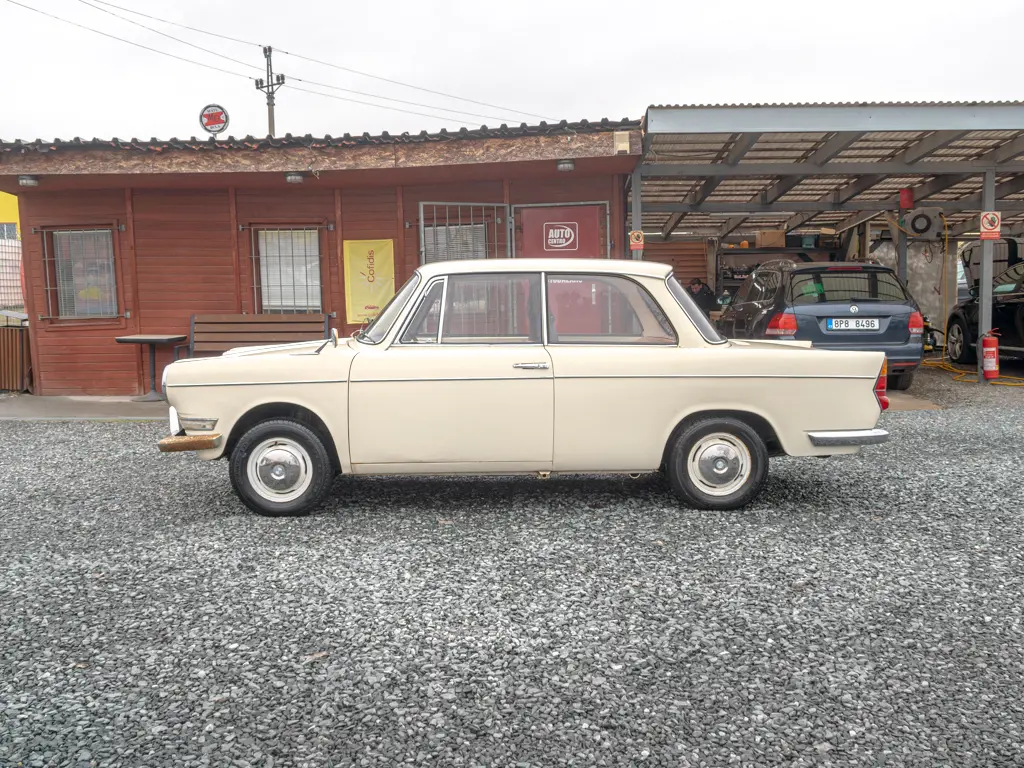 BMW 700 LUXUS - rok 1965