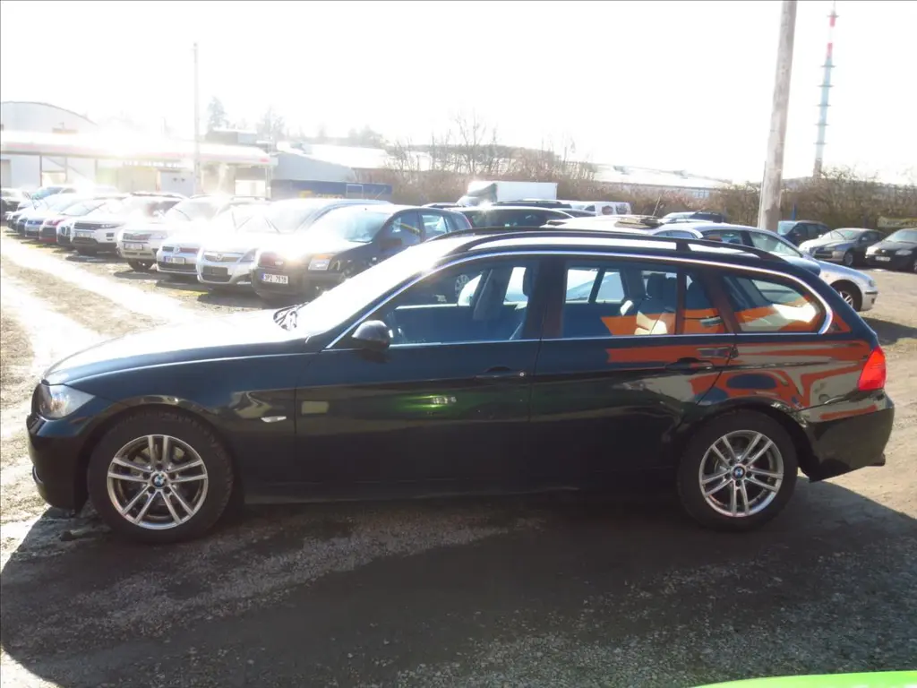 BMW Řada 3, 2,5 N52/160kW/AUT., STK 2028 - fotka 6