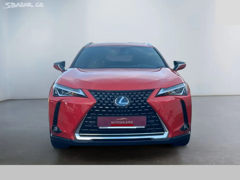 Lexus UX 250h Launch Edition 4x2 - 178 PS - fotka 2