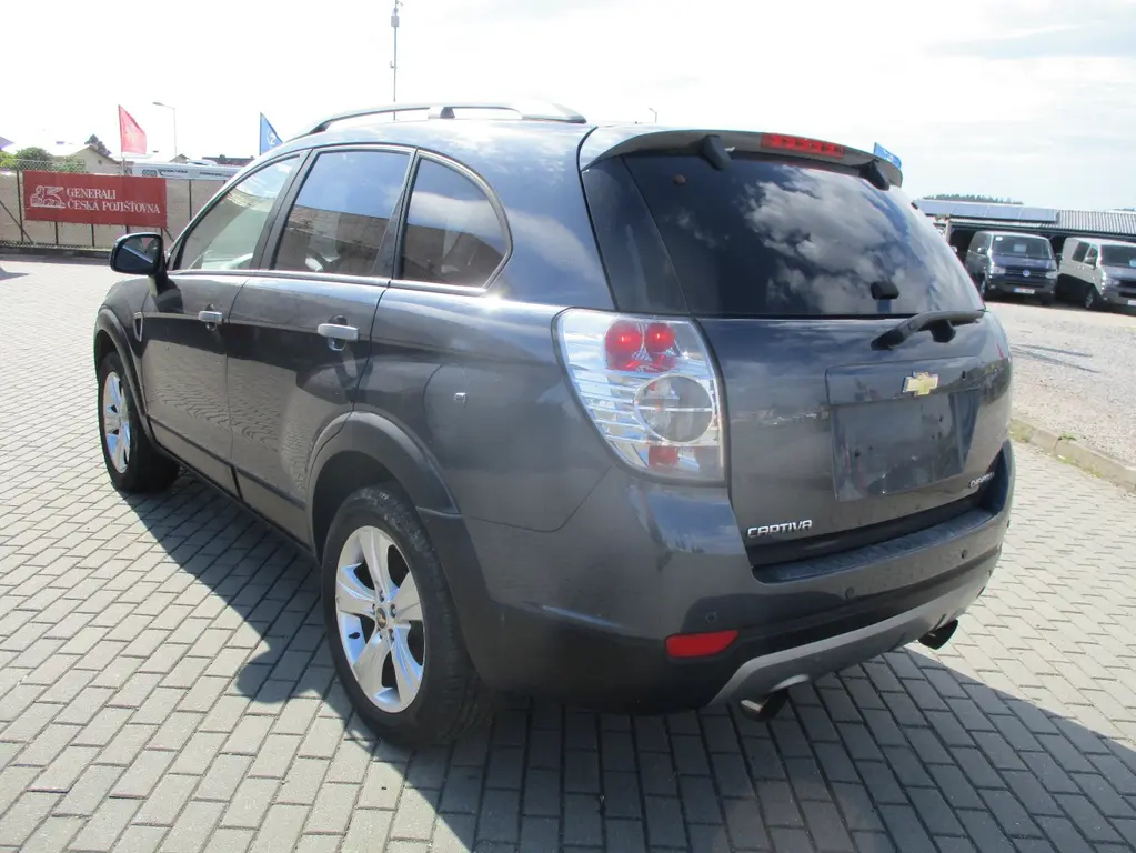 CHEVROLET CAPTIVA 2,0LT medium 4x4 7mist 2008 - fotka 3