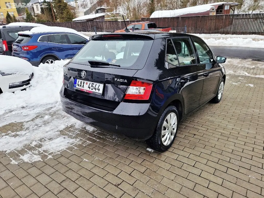 Škoda Fabia, 1.2 TSi (81 kW), plný servis - fotka 4