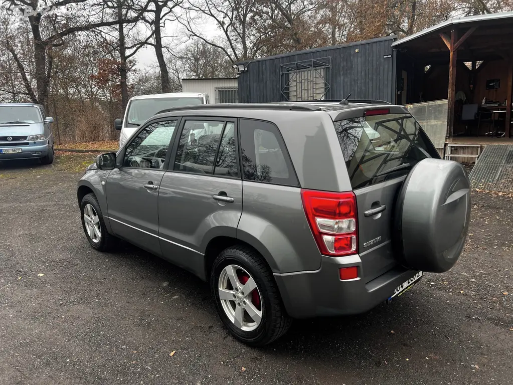 Suzuki Grand Vitara, 4x4 - fotka 5