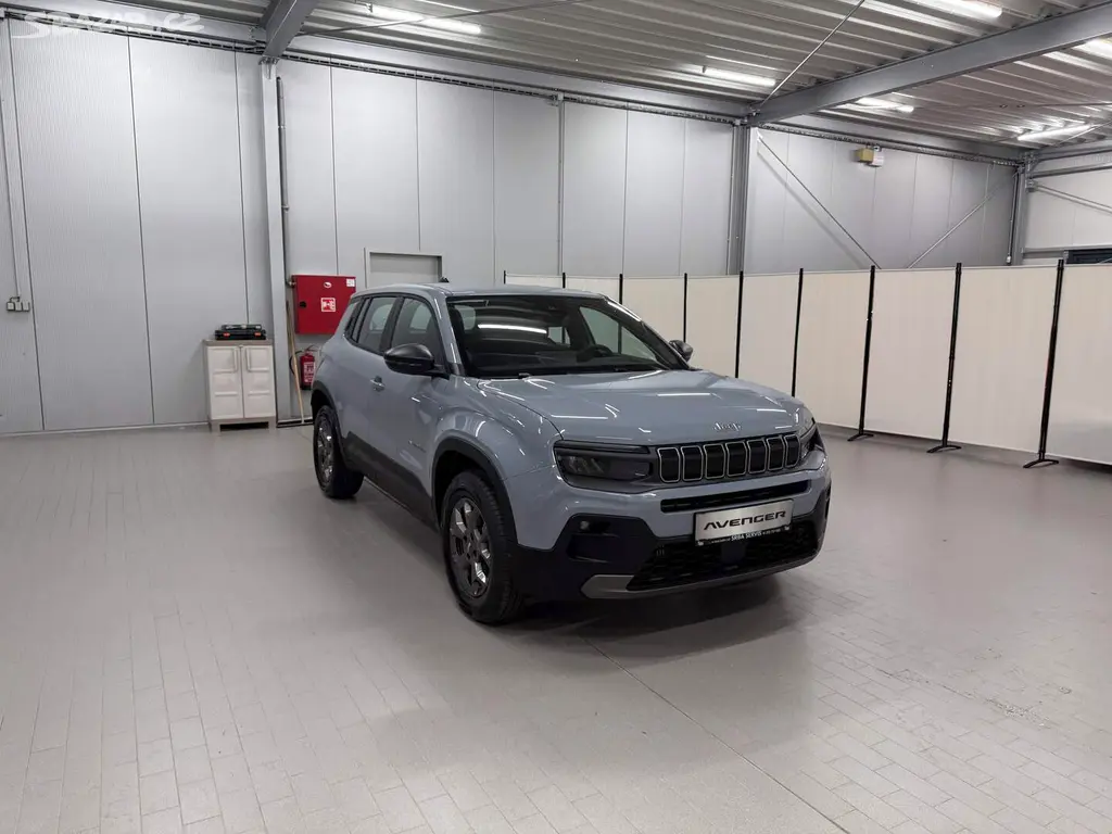 Jeep Avenger, Longitude 1.2 Turbo 100k MT6 - fotka 5