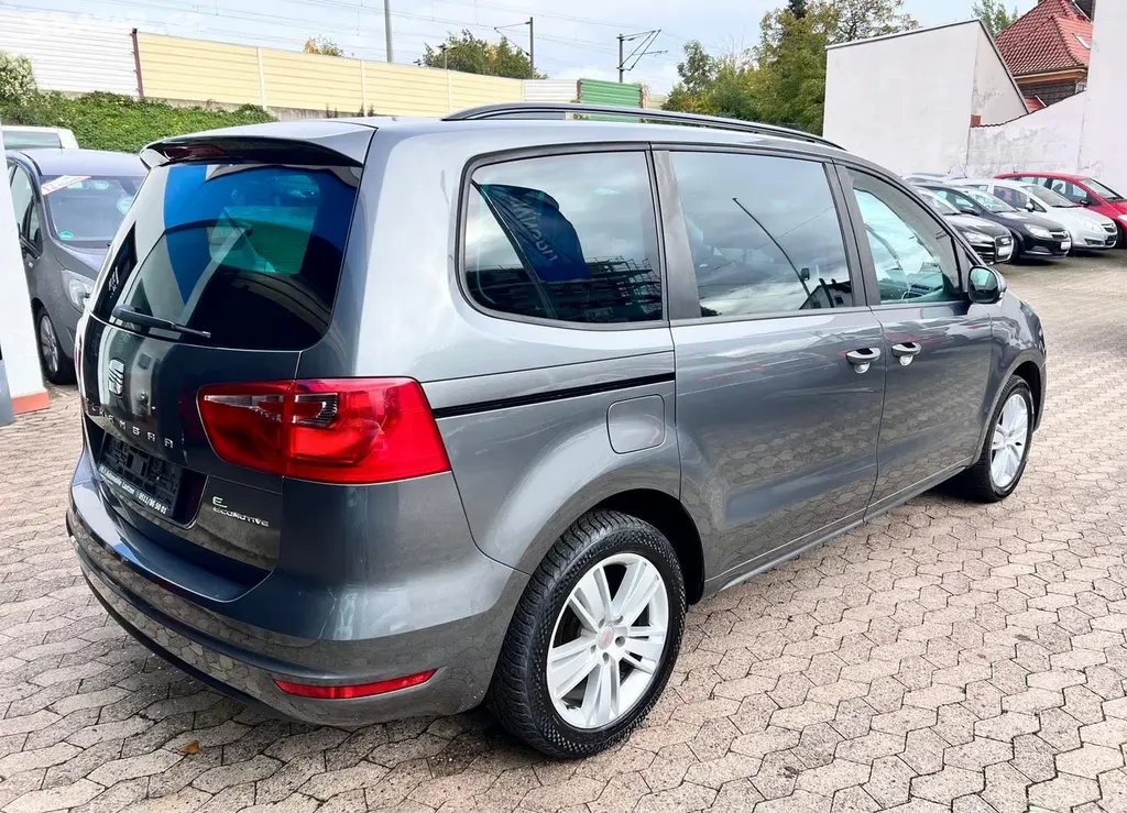 Seat Alhambra 2,0TDI 7míst 103kw - fotka 6