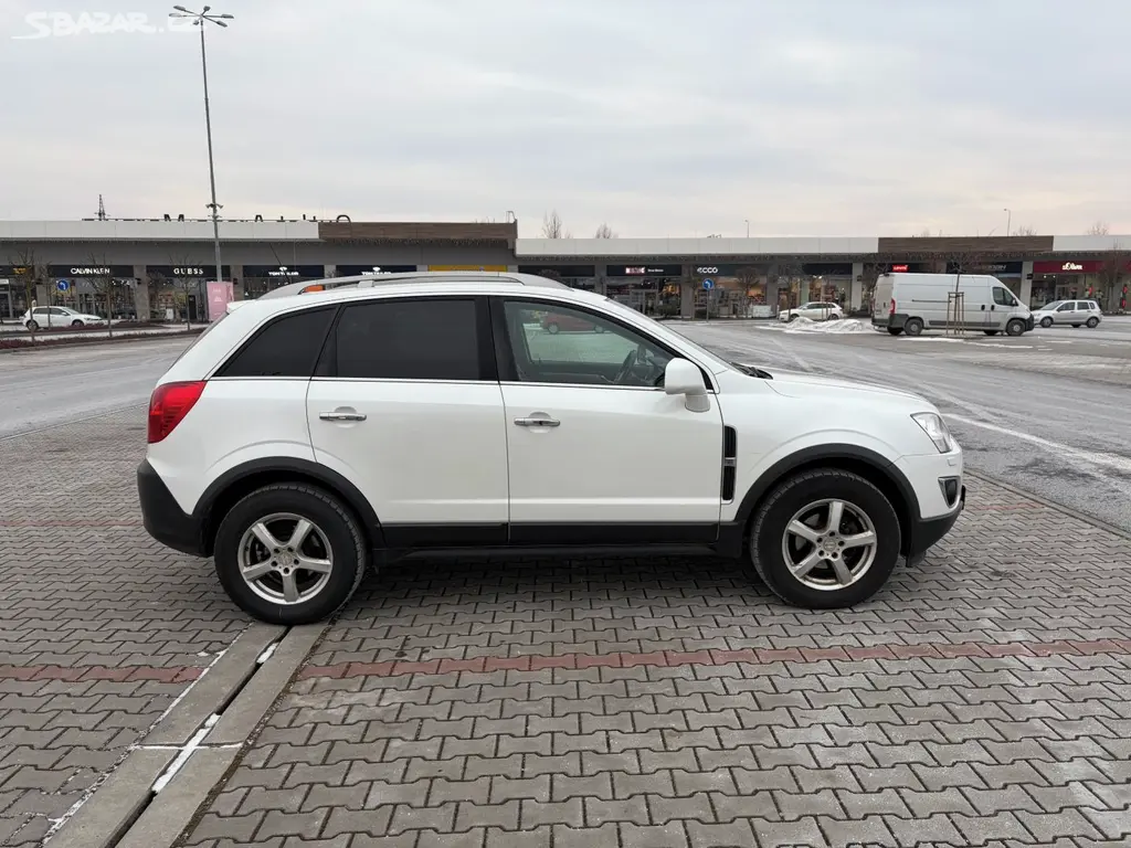 Opel Antara 2.2 CDTi 2016 MAX VÝBAVA - fotka 2
