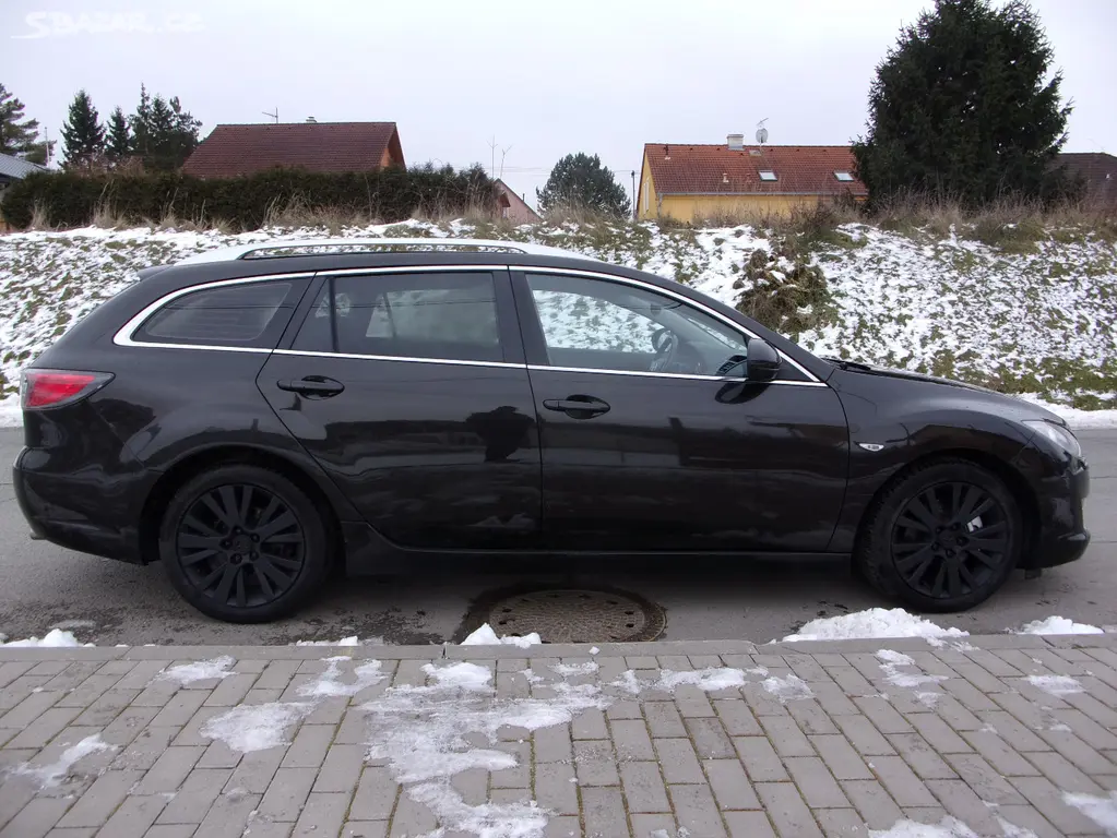 Mazda 6 Dynamic kombi 2.0i16V ,tažné,1.majitel,TOP - fotka 6