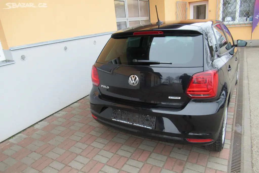 Volkswagen Polo, 1.0 MPi AUT. KLIMA NAVIGACE - fotka 4