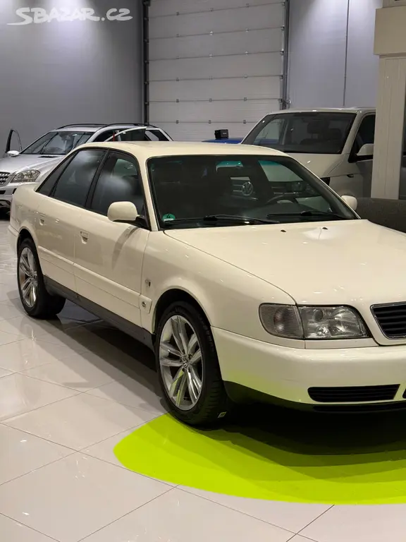 Audi A6, C4 1.8 5v 160.000km Top Stav - fotka 4
