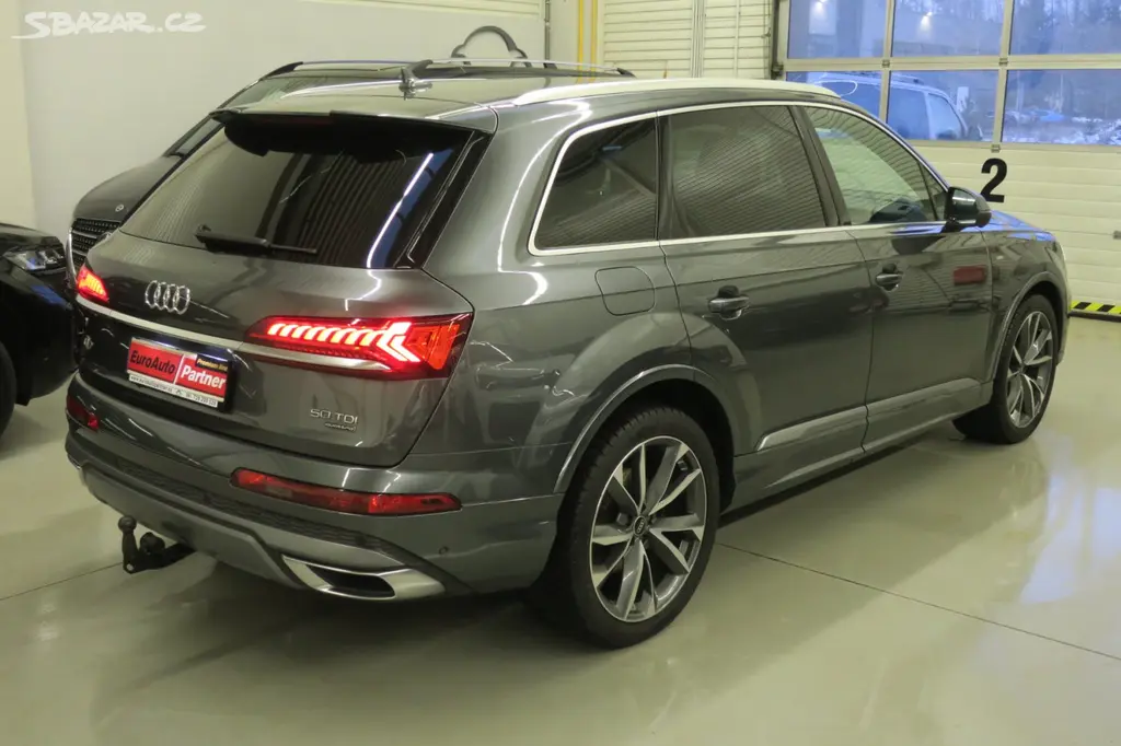 Audi Q7, S -Line 50TDI HD Matrix - fotka 4