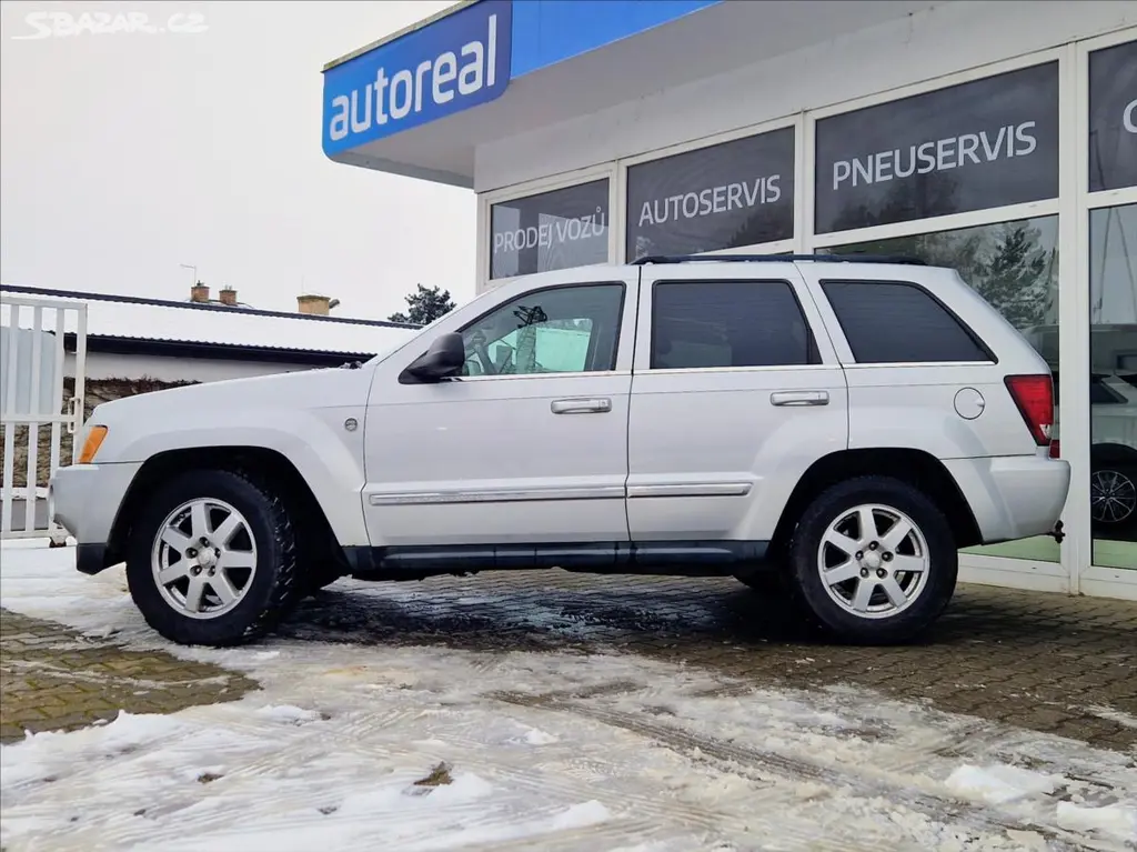 Jeep Grand Cherokee, 3,0 i V6 160kW kůže, kamera - fotka 2