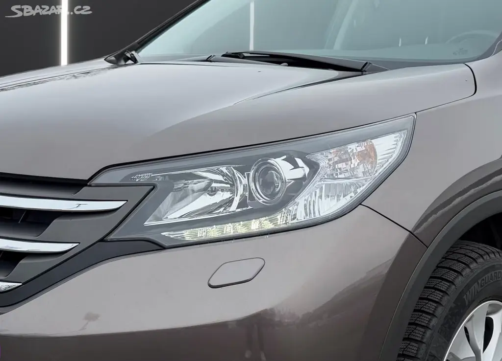 Honda CR-V 2.0 i-VTEC Comfort benzín 114kw - fotka 2