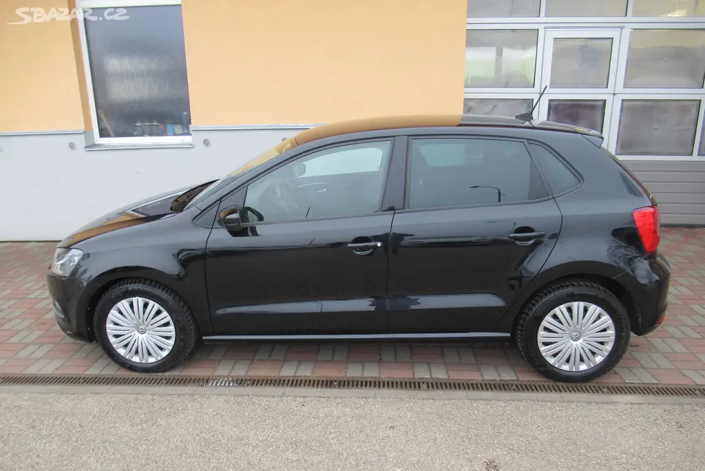 Volkswagen Polo, 1.0 MPi AUT. KLIMA NAVIGACE - fotka 6