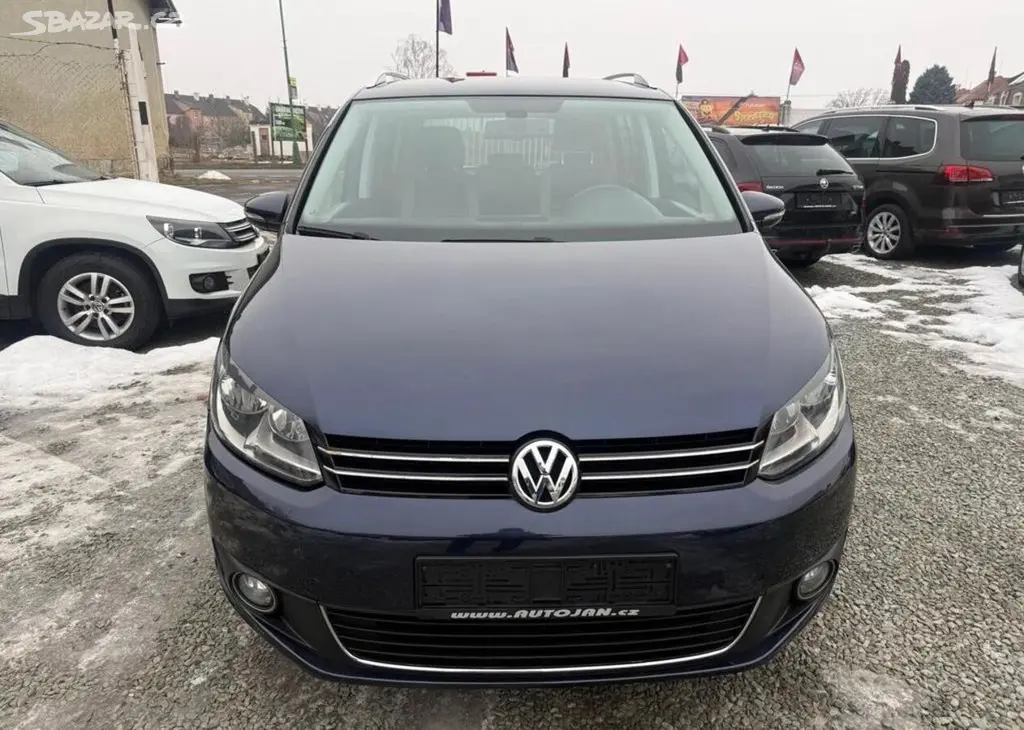 Volkswagen Touran 2.0 TDI DSG nafta automatická - fotka 2
