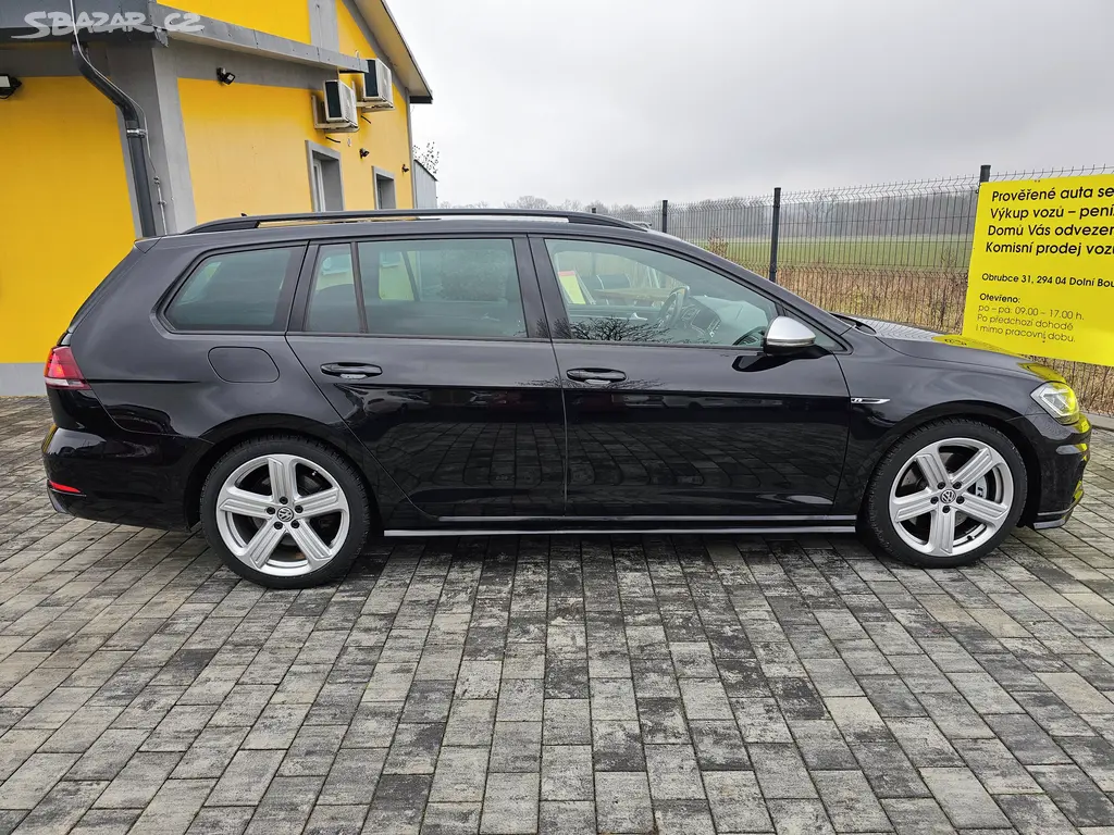 Volkswagen Golf, R 2.0 TSI 221kw,ServisVW,Nehav - fotka 4