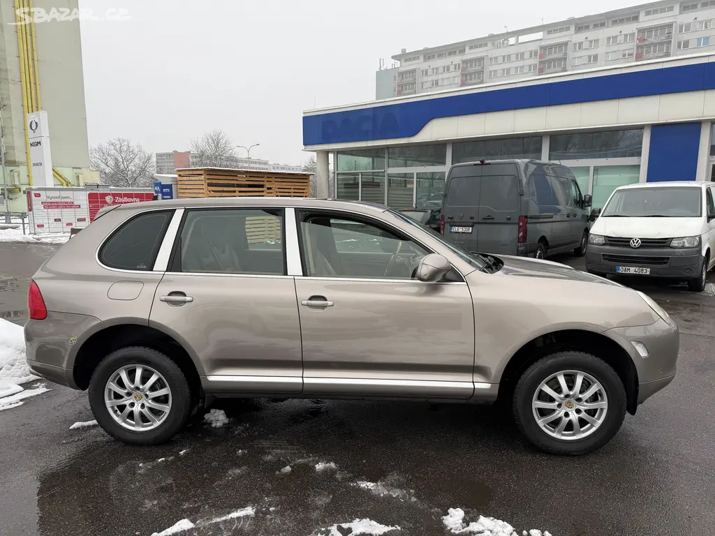 Porsche Cayenne, 3.2 V6, 4X4, Automat - fotka 5
