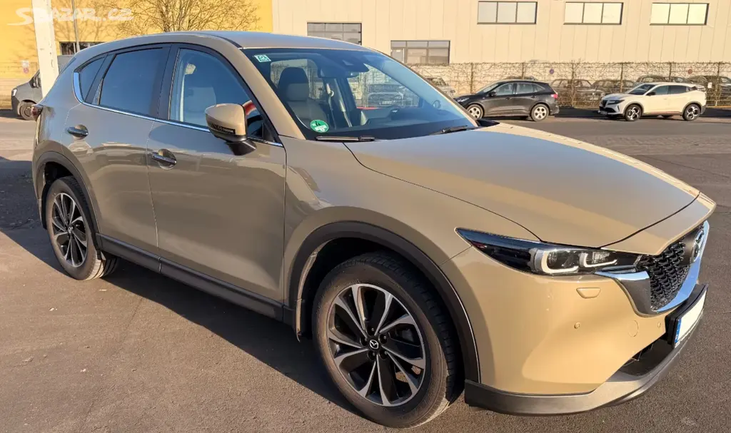 Mazda CX-5 2,0i benzín M hybrid 121kw