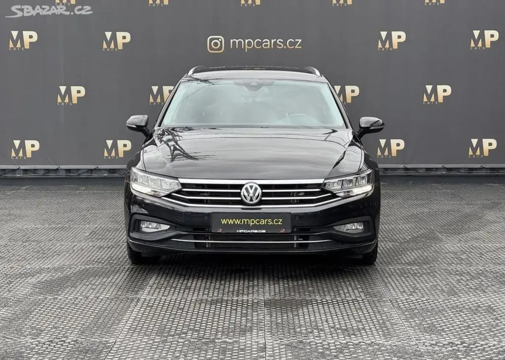 Volkswagen Passat 2.0TDi 140kW DSG Business, RZV