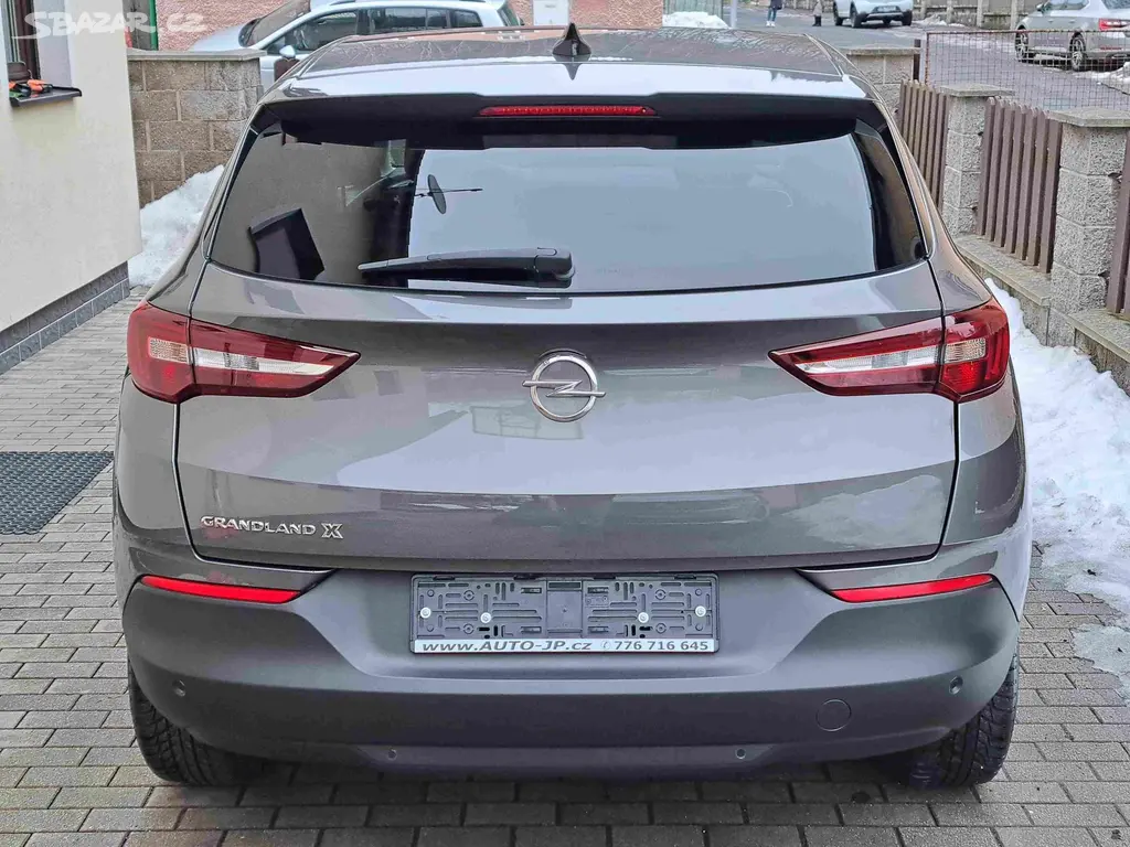 Opel Grandland X, 1,2 PT EAT8 LED - fotka 4