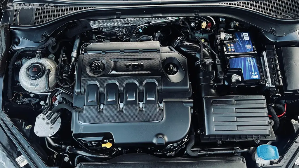 Škoda Superb 2.0TDi 2019 CZ 110KW - fotka 4