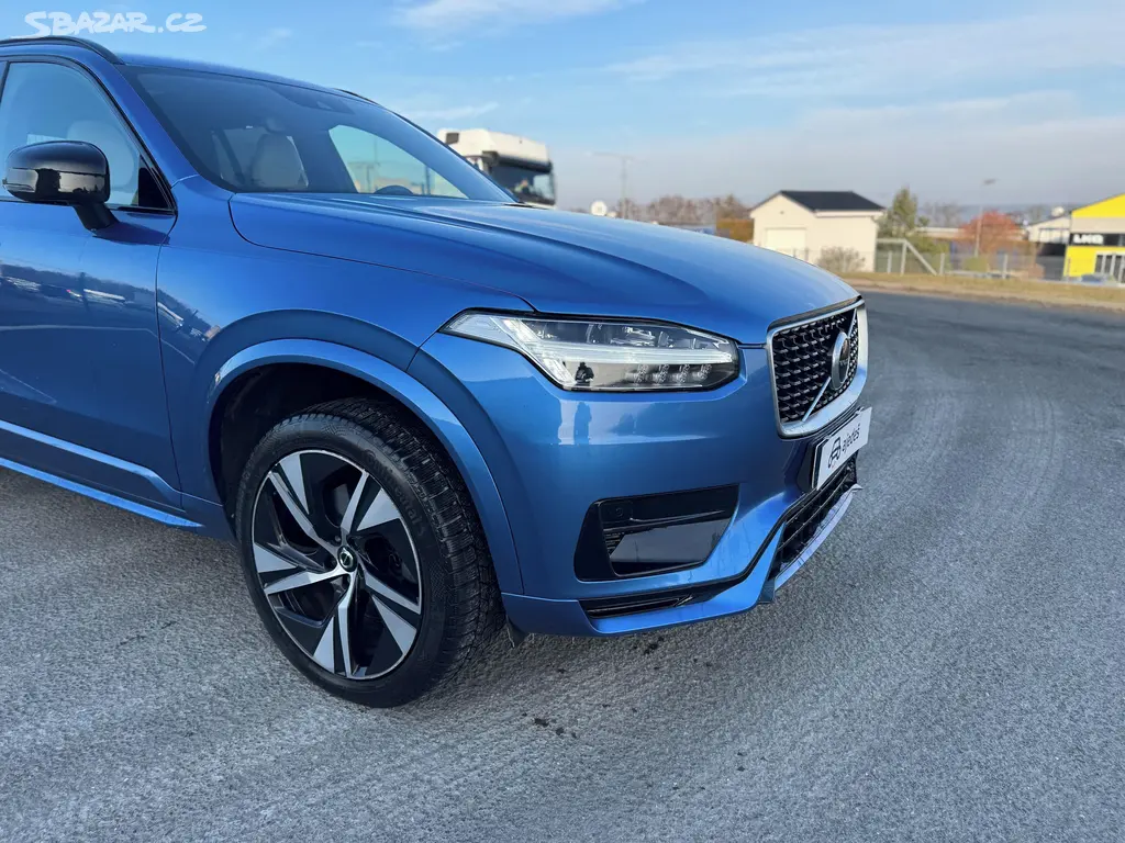 Volvo XC90, B5 AWD R-Desing/servis/ČR/pano - fotka 3